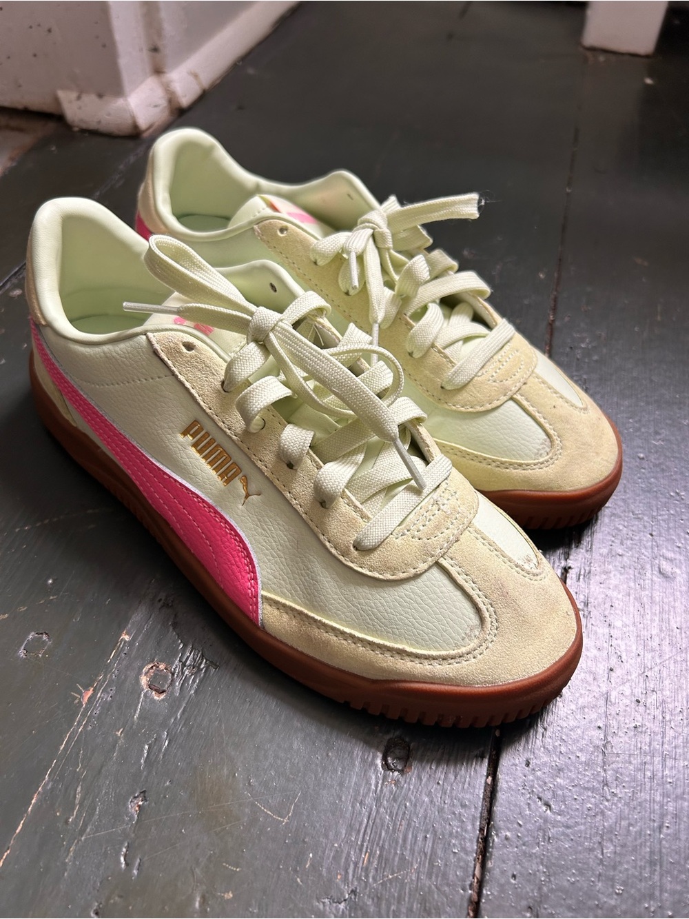Puma Womens Palermo OG Light Green Pink Sneakers Size 8.5